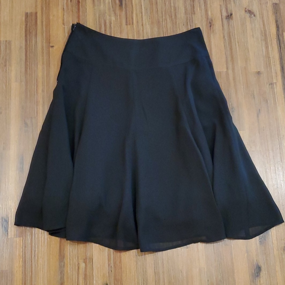 Women's H&M Chiffon Skirt - Picture 3 of 3